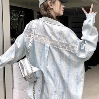 coco小姐✨藍色 蕾絲拚接 襯衣 女春 薄款 防曬外套 清新 慵懶風 設計感 小眾 長袖 上衣