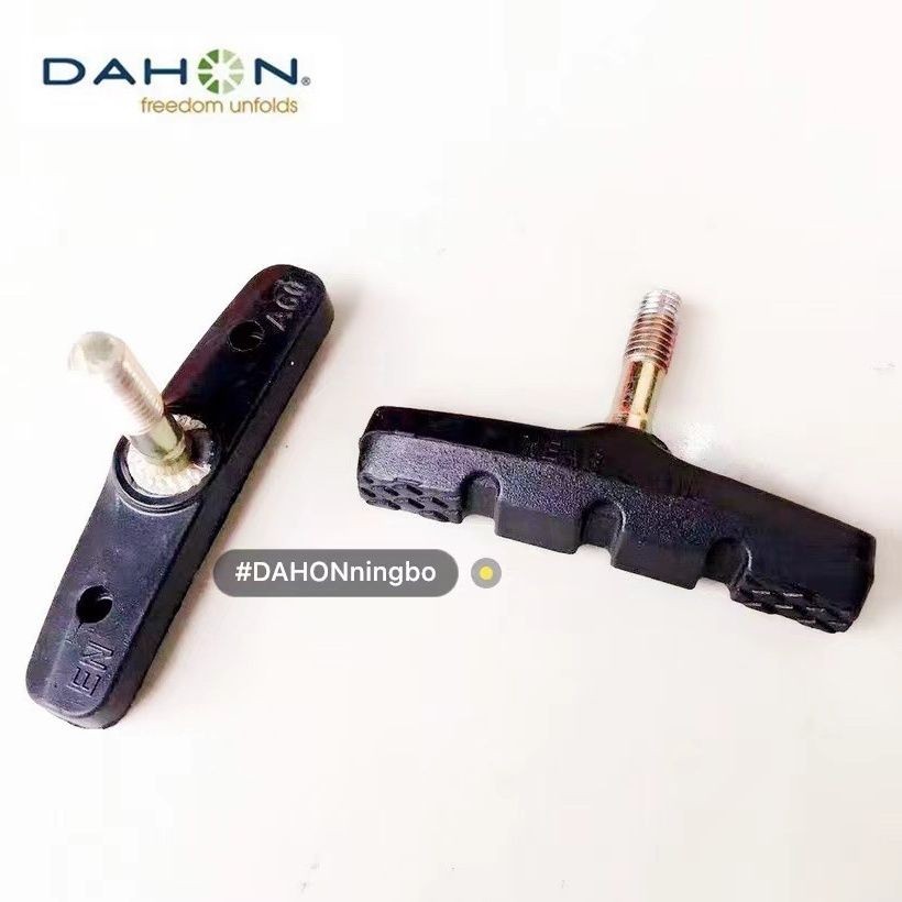 繁星優選好物dahon大行BYA412原裝剎車皮超輕折疊自行車閘皮小輪車前后剎車塊