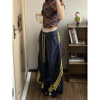 🔥【春季美式風】高腰抽繩運動長褲｜條紋闊腿顯瘦 MIT 設計 寬鬆顯瘦百搭運動褲 美式復古條紋休閒褲 彈性腰頭抽繩調節