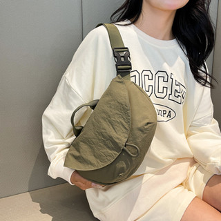 免運👜2025新款運動休閒胸包女簡約輕便餃子腰包時尚百搭單肩手提斜挎包尼龍 防水大容量 斜挎包 胸包 胸袋 腰包 手機包