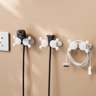 🎄 裡裡生活館-插頭掛鉤 插頭收納 日本電源線整理器廚房電器電線插頭固定掛鉤家用收納線夾繞線神器