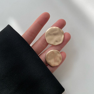 ⚡臺灣出貨⚡金屬不規則石獅電鍍鈕扣手縫扣女大衣風衣服裝釦子
