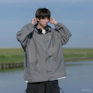 爆款熱賣❤深灰色山係戶外防曬衣男款夏季薄款速幹防曬衝鋒衣連帽登山服外套 K8O3