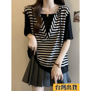 ⚡臺灣限時低價【元貞】大碼假兩件條紋連帽正肩短袖T恤女夏季新款胖mm寬松顯瘦遮肚上衣