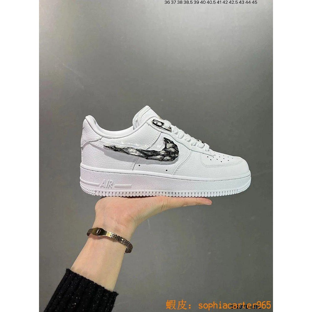 耐吉 Nike AF1 Air Force 1 Low 空軍一號低幫休閑板鞋 FV3616-101