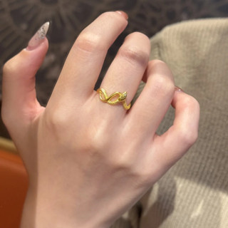 超低價【🌿YOU】限時下殺 黃金色本命年纏繞靈蛇戒指女生肖蛇貴氣感食指戒蛇院女孩尾戒指環 CWQQ