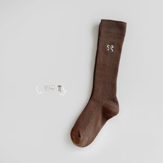 當天出貨-現貨速發-兒童襪子秋冬款女童韓版刺繡蝴蝶結小腿襪學院風長筒雙針加厚棉襪