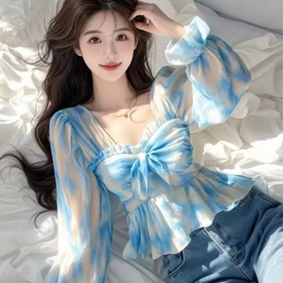 WIT#宴會禮服❤️甜妹辣妹名媛宴會4208法式藍色暈染雪紡襯衫女春季小眾方領收腰襯衣溫柔風短款下擺上衣洋裝生日