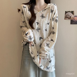 【店鋪熱銷】韓係減齡蝴蝶印花長袖T恤女2024秋季新款寬鬆顯瘦大碼連帽上衣女