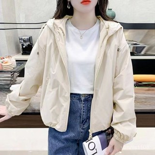 新品 上衣女 【店鋪熱銷】連帽短款純色小個子衝鋒衣外套女春秋寬鬆休閒夾克雙拉鏈潮流上衣 上衣夏天 設計感 百搭 QDQ5