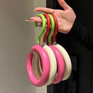 新品☘️臺灣出貨☘️【店鋪熱銷】圍巾架家用臥室多功能可旋轉掛鈎服裝店多巴胺圓形絲巾領帶展示架
