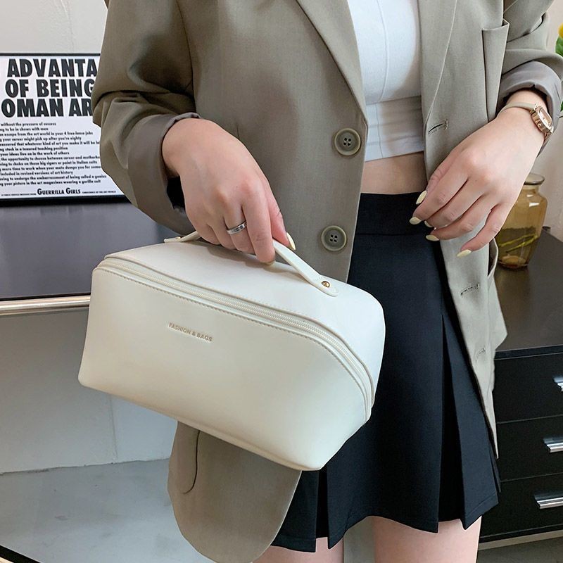 化妝包女大容量便攜ins高級感網紅2025新款  化妝工具箱 美甲包紋繡包 美睫工具箱 美容工具包