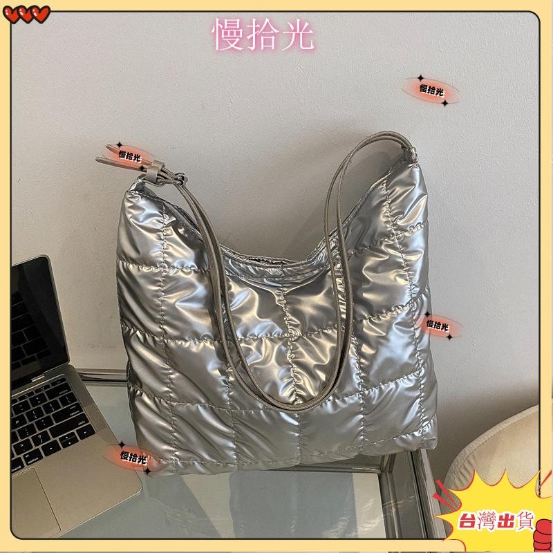 ✨✨臺灣優品✨✨韓版休閒菱格棉服女秋設計大容量斜挎餃子包女大容量托包
