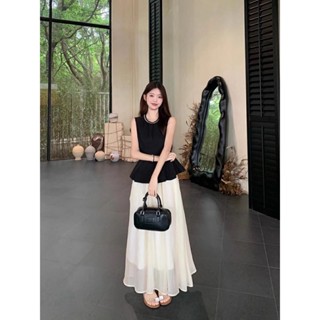Helisa ~伊莉莎 無袖 上衣 半身裙 中長裙 長裙 高階感 夏季女裝 修身 收腰 韓版女裝 兩件套 時尚 套裝