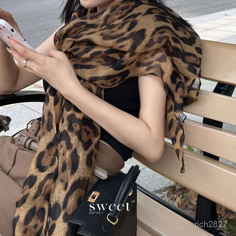免運 臺灣出貨 女士絲巾 涉穀辣妹時髦精超大豹紋絲巾披肩圍巾腰巾氛圍感絲巾 F0TO