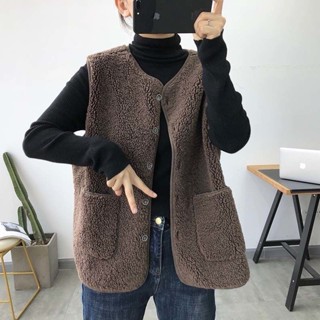 Luzi🎀韓版大尺碼外套女冬天外套開衫外套馬夾女短款老人馬甲秋冬簡約百搭女士坎肩外穿背心馬夾外套羊羔絨大尺碼女裝