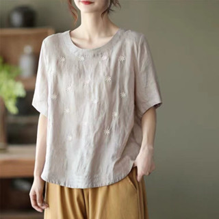 Luxi❤2025夏季新款棉麻文藝花朵刺繡大碼短袖T恤女純色百搭寬鬆上衣潮