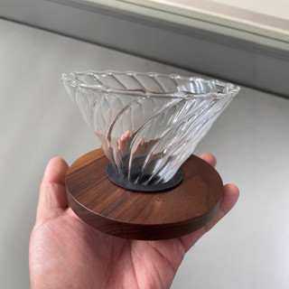 🔥損壞包賠 免運🔥V60咖啡濾杯玻璃螺旋紋咖啡漏鬥4人份黑衚桃木託穩定矽膠咖啡過濾