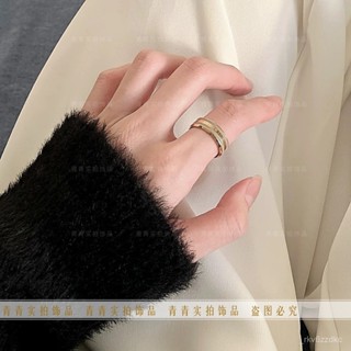 ✨蝦皮特供價✨ 【鈦鋼不褪色】玫瑰金撞色陶瓷字母英文拚色閨蜜寬戒情侶戒指ins
