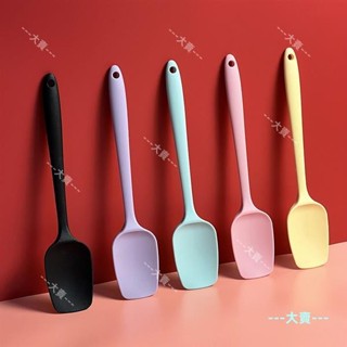 廚房矽膠刮刀 耐熱無縫一件式設計不粘勺子 奶油攪拌工具