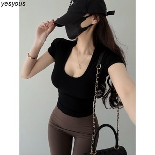 店主推薦0522歐美skim貼身顯瘦低胸爆乳上衣 卡戴珊辣妹性感短袖T恤 大U領素色打底衫 白色黑色運動瑜伽健身圓領顯胸