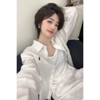百搭襯衫 顯瘦上衣 休閒上衣 上班襯衫 女生襯衫 時尚襯衫防曬白色慵懶小馬襯衫刺繡外套夏季薄款寬鬆新款長袖上衣休閒襯衣