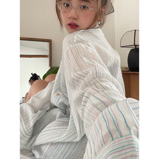 百搭襯衫 顯瘦上衣 休閒上衣 上班襯衫 女生襯衫 時尚襯衫IU春日士防曬衣女款襯衫外套夏白色條紋薄款寬鬆雪紡長袖襯衣上衣