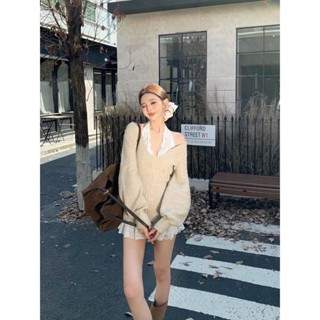 【Puffkten】大尺碼胖mm復古v領長袖套頭毛衣女秋季緊身氣質針織衫軟糯上衣套裝