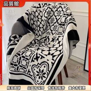 💕桃園出貨 懶人毯披肩 披肩毯 沙發蓋毯 蓋毯 空調毯 冷氣毯 保暖毯 毛毯 午睡毯 法蘭絨 披風毛毯 保暖 露營毛毯