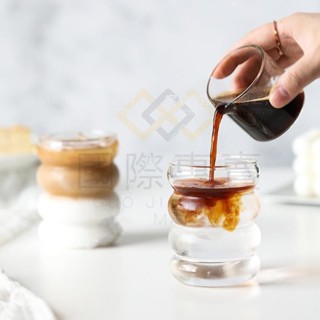 國際·300ml 毛毛蟲玻璃杯 手沖咖啡杯茶杯 飲料杯 果汁杯 ins玻璃杯 早餐杯 咖啡杯 水杯 杯子XS