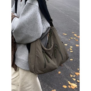 新款尼龍斜挎包女學生上課斜挎包大容量通懃防水布袋簡約百搭單肩 C-5 J3N6