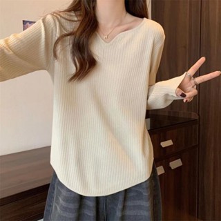 Luzi🎀韓版薄長袖上衣長袖T恤長袖打底上衣純色早秋長袖女遮肚V領小眾不規則大碼T恤百搭休閒打底上衣上衣ins女
