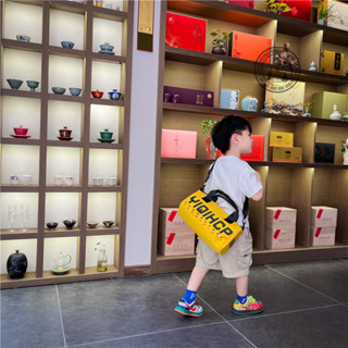 🎒精緻童包🎒新款兒童韓版字母斜挎包男女童手提帆布旅行包大容量休閒運動包包