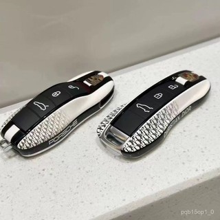 高品質🚗保時捷PORSCHE鑰匙殻卡宴Macan帕納美拉911taycan718鑰匙套992新款 UP2C