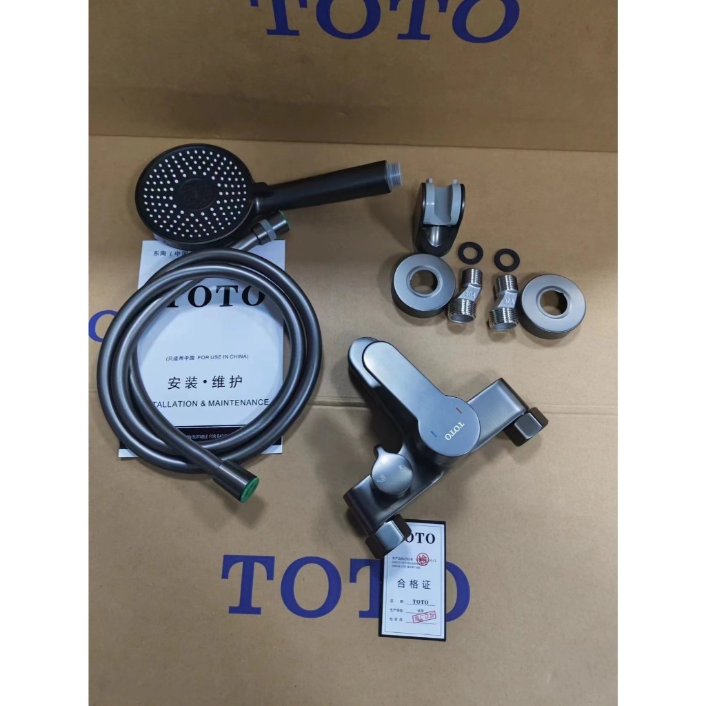 TOTO 全新 三聯浴室龍頭 全銅兩斤多重的淋浴三聯水龍頭 日本閥芯 冷熱水混水閥 浴缸龍頭 龍頭花灑套裝 槍灰套裝