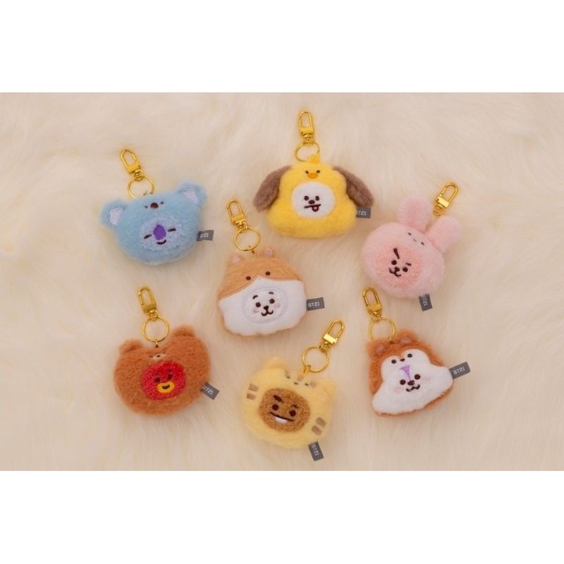 ⭐臺灣正版🔥代購BT21 Fluffy Big Hugs 臉部吉祥物毛絨鑰匙扣 吊飾♡♡♡