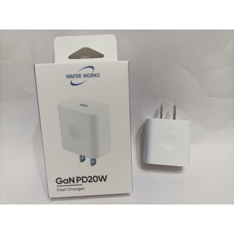 【16號倉庫】GaN PD 20 W 快速充電座 可加購Type-c 快充編織充電線 180 公分