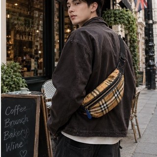 BURBERRY 保證真品經典格紋胸包 腰包