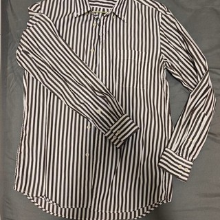 uniqlo 優衣庫 日本 條紋 條文 橫紋 白棕 休閒 商務 女性 中性 長袖 排扣 翻領 襯衫