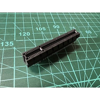 PCI-E 8X 插座 插槽