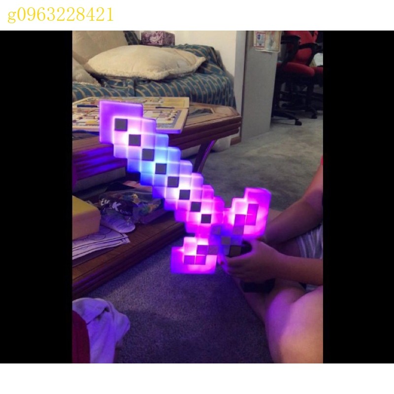 🌹台灣爆品🌹Minecraft創世神週邊現貨創世神變色鑽石劍 我的世界鑽石劍 創世神鑽石劍 minecarft鑽石劍