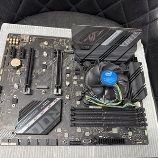 ASUS ROG STRIX B560-F GAMING WIFI 主機板 二手良品 1150腳位 $3500