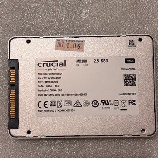 美光 crucial MX300 2.5 SSD 固態硬碟275GB