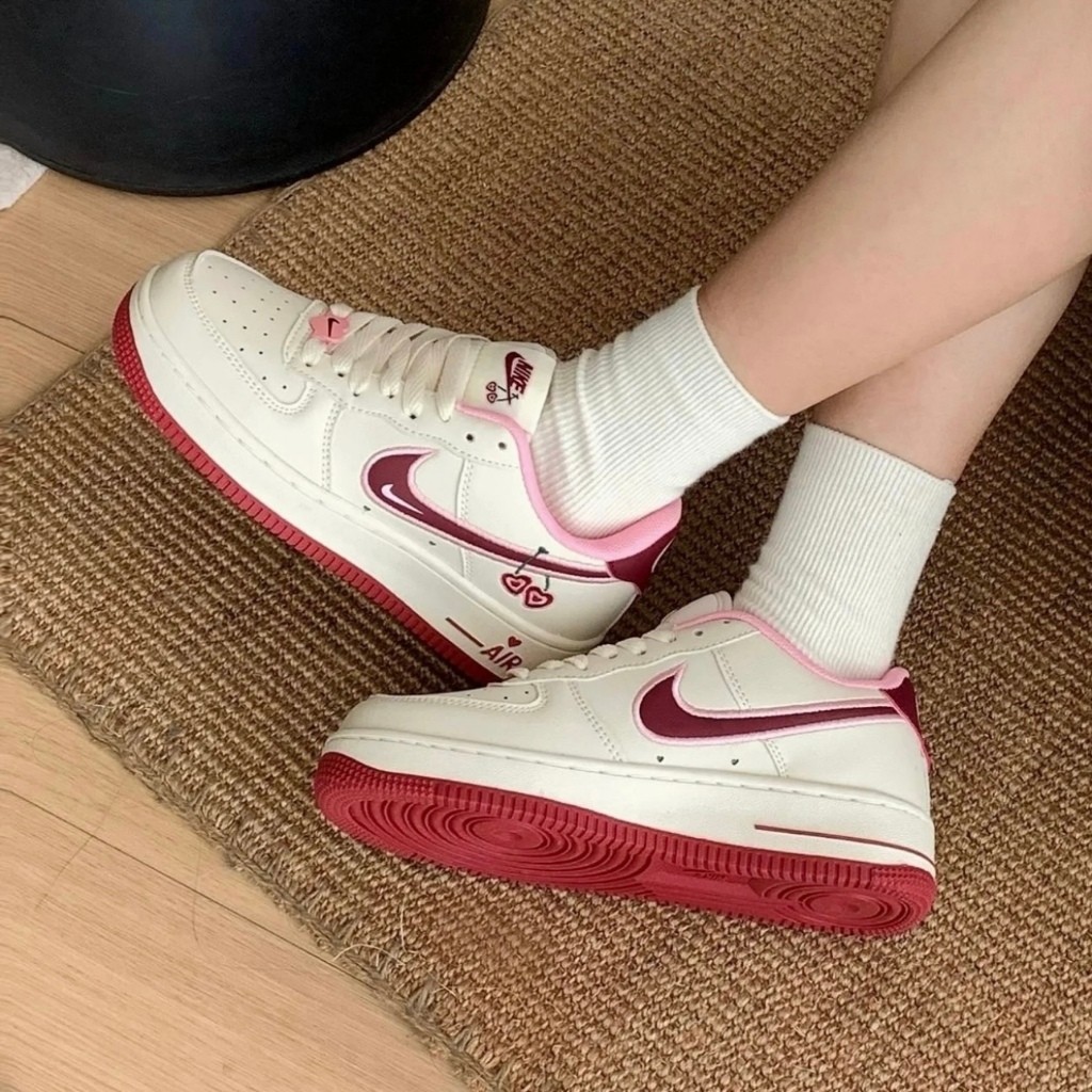 🚀尚品 Nike Air Force 1 07 LX Valentine's Day 情侶款 低幫板鞋 百搭 休閒鞋