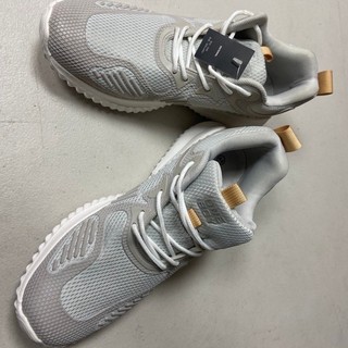 one boy輕量化透氣減震休閒機能輕旅鞋