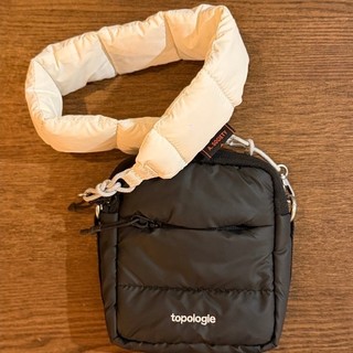 Topologie Tinbox Small Puffer Black 小號絎縫斜挎包 黑色