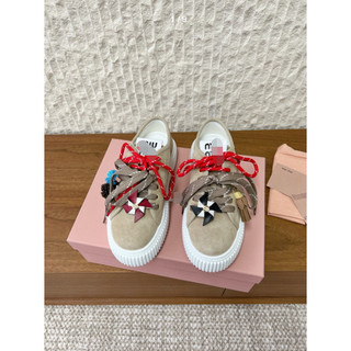 【Momo 春樹下】2026早春新款刺繡厚底休閑鞋小白鞋 Size：35-40