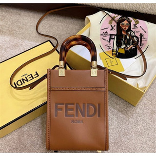 Fendi Sunshine 新款 迷你 棕色 小牛皮 手提袋 琴譜包 8BS051