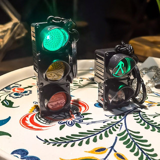 Traffic Light Keychain Pedestrian Light LED Key Ring Backpac