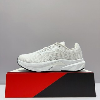 New Balance FUELCELL PROPEL V5 女生 白色 D寬楦 運動 慢跑鞋 WFCPRLW5